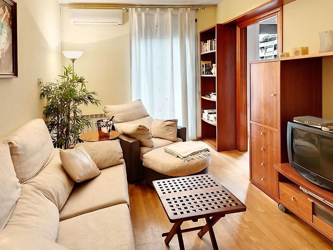 Sant Joan Arago Apartment Barcelona